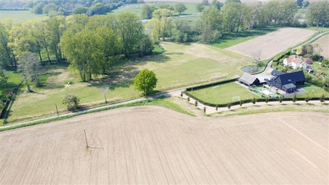 Click the photo for more details of Sternfield, Nr Saxmundham, Suffolk