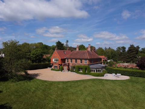 Click the photo for more details of Hasketon, Nr Woodbridge, Suffolk 