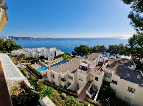 Click the photo for more details of Crown Marine apt, Illetes, SW Mallorca