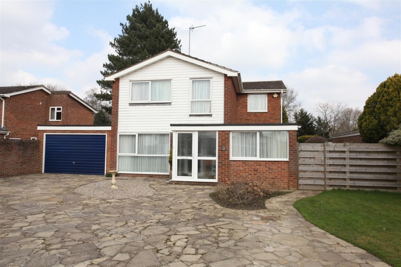Click the photo for more details of Browning Road, Banbury