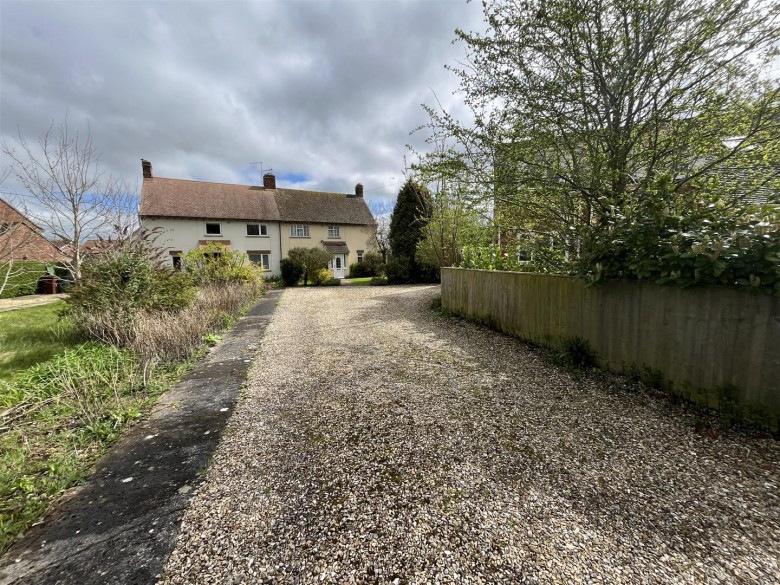 Click the photo for more details of Uffington, Faringdon, Oxfordshire, OX12