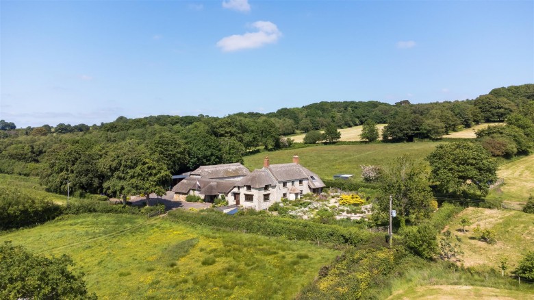 Click the photo for more details of Cotleigh, Honiton, Devon