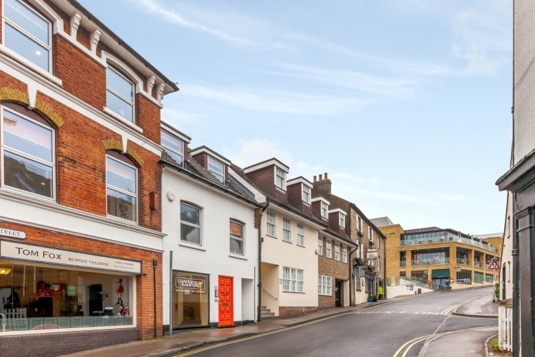 Click the photo for more details of Castle Street, Guildford, GU1