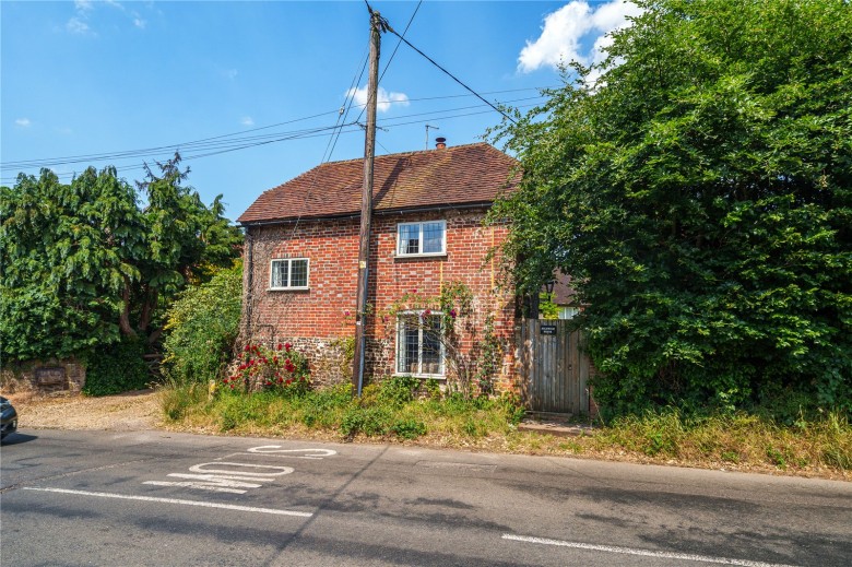 Click the photo for more details of Holmwood House ,Farnham Road, Elstead, Godalming, GU8