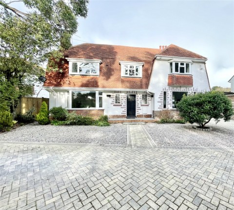 Click the photo for more details of Friars Cliff, Christchurch, Dorset