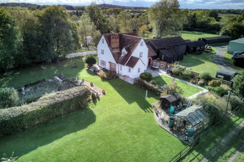 Click the photo for more details of Horseman Side, Brentwood, Essex, CM14