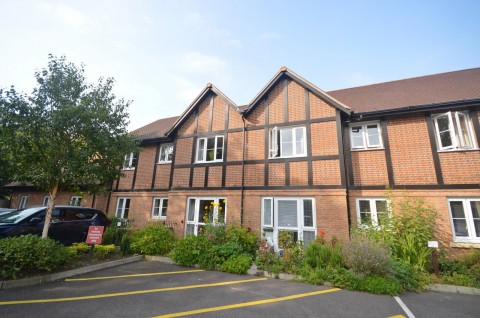Click the photo for more details of Foxmead Court, Meadowside, Storrington, Pulborough, RH20