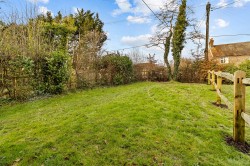 Images for Kite Barns, Guildford Road, RH12