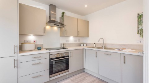 Click the photo for more details of Tawny Owl Way, Hambrook, PO18