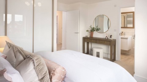 Click the photo for more details of Tawny Owl Way, Hambrook, PO18