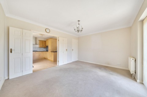 Click the photo for more details of Southern Road, Selsey, PO20