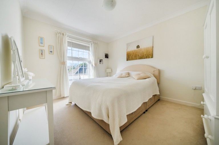 Images for Wychwood Walk, Craigweil, PO21