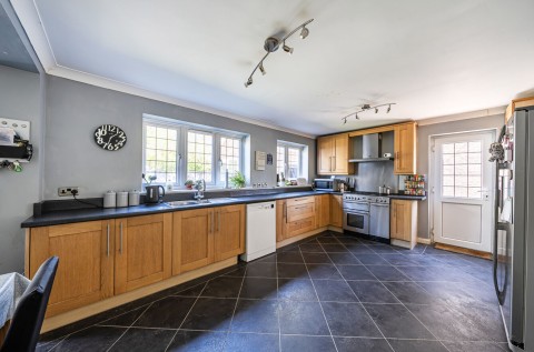 Click the photo for more details of Silver Birch Drive, Middleton-On-Sea, PO22