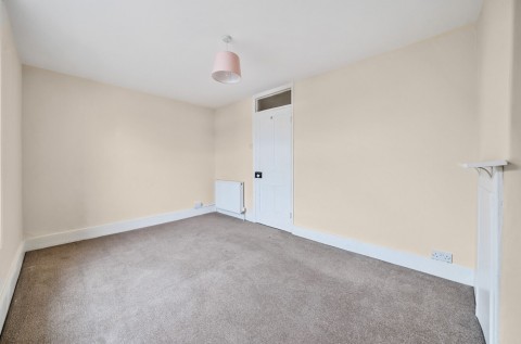 Click the photo for more details of Havant Road, Emsworth, PO10