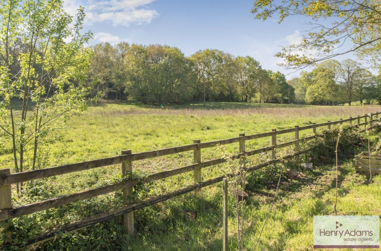 Images for Rogate, Petersfield, GU31