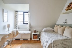 Images for Fernden Heights, Haslemere, GU27