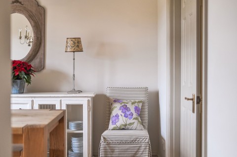 Click the photo for more details of Fernden Heights, Haslemere, GU27