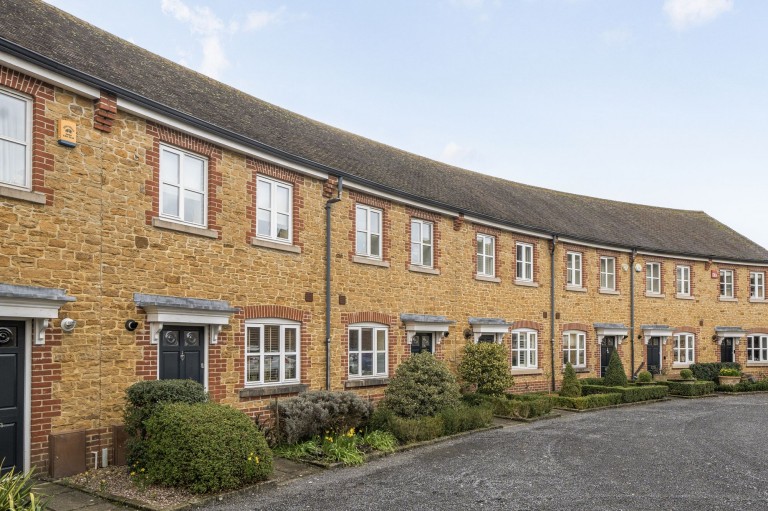 Images for The Rockeries, Midhurst, GU29