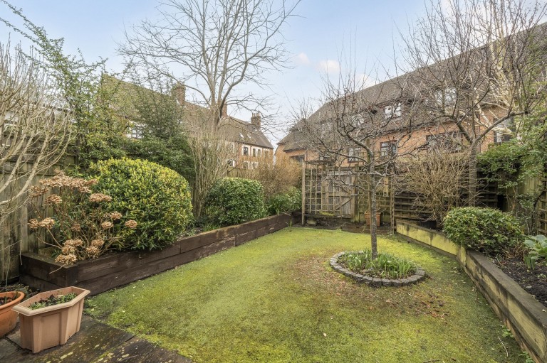 Images for The Rockeries, Midhurst, GU29