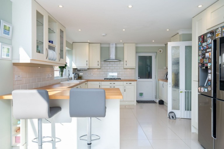 Images for Foxholes, Rudgwick, RH12