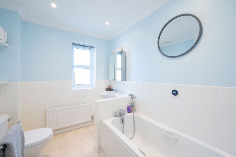 Images for Foxholes, Rudgwick, RH12