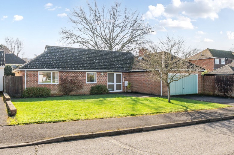 Click the photo for more details of Warren Croft, Cootham, RH20