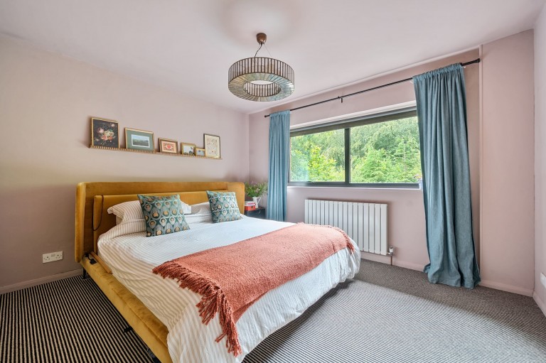 Images for Haste Hill, Haslemere, GU27