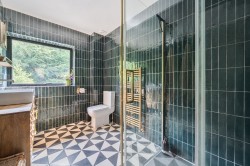 Images for Haste Hill, Haslemere, GU27