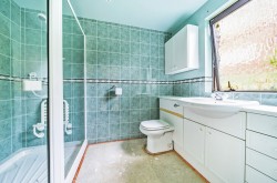 Images for Lythe Hill Park, Haslemere, GU27