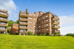 Images for Lythe Hill Park, Haslemere, GU27
