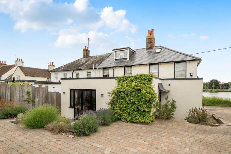 Images for Slipper Road, Emsworth, PO10