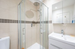 Images for Byfleets Lane, Warnham, RH12