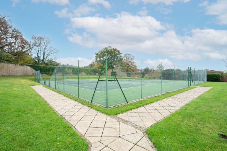Images for Byfleets Lane, Warnham, RH12