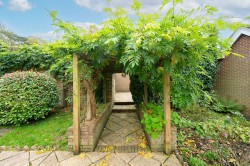 Images for Byfleets Lane, Warnham, RH12