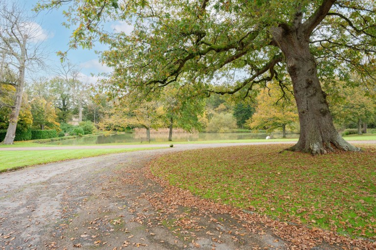 Images for Byfleets Lane, Warnham, RH12