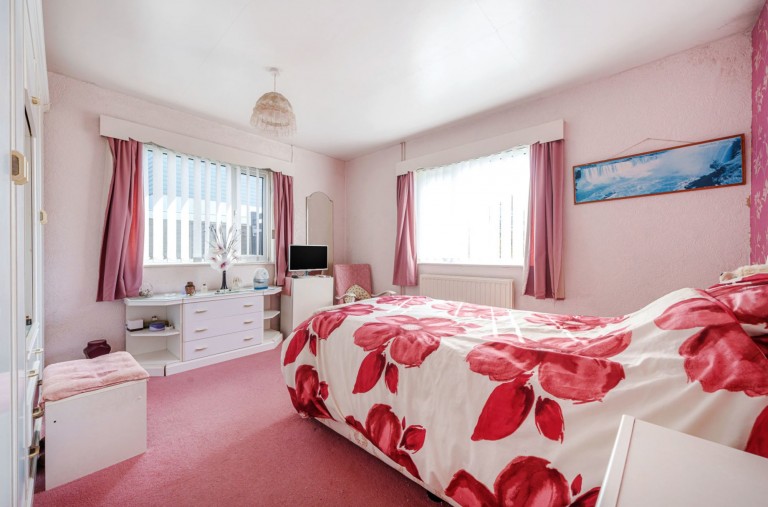 Images for Central Drive, Elmer Beach Estate, PO22