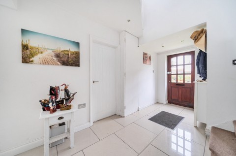 Click the photo for more details of Locksash Close, West Wittering, PO20