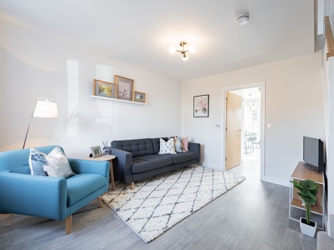 Click the photo for more details of Alder Grove, Lovedean, PO8