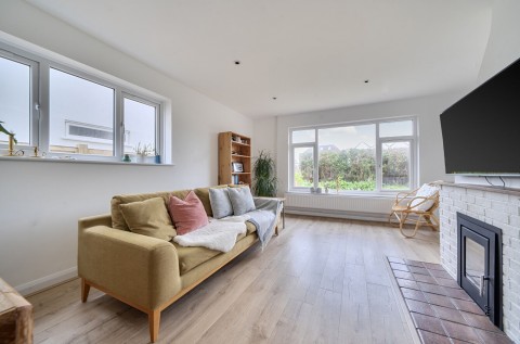 Click the photo for more details of Marine Drive West, West Wittering, PO20