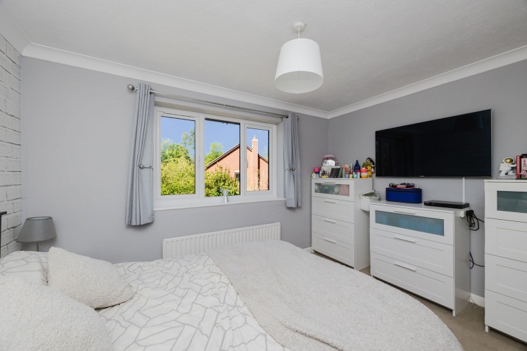 Images for Burns Close, Horsham, RH12