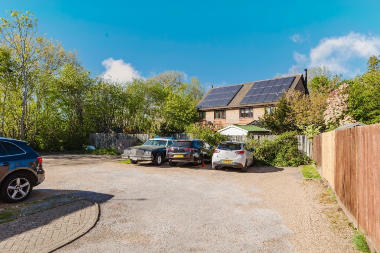 Images for Burns Close, Horsham, RH12