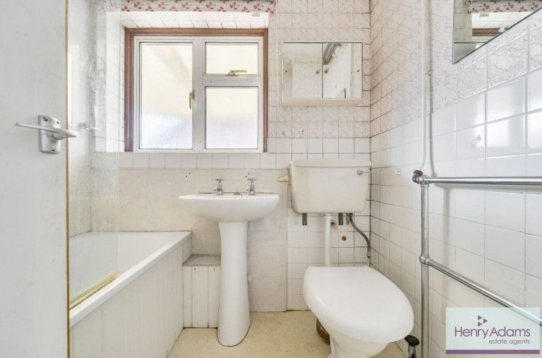 Images for Barnside Way, Liss, GU33