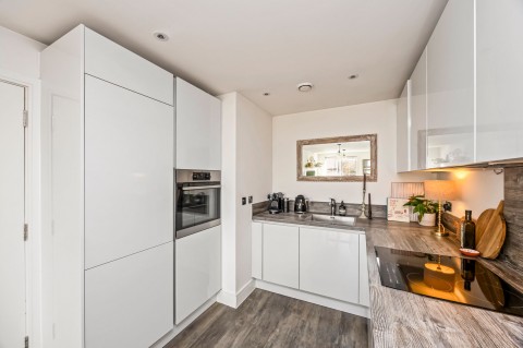 Click the photo for more details of The Boulevard, Horsham, RH12