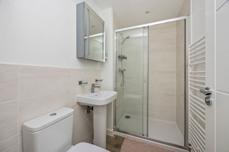 Images for Flint Street, Faygate, RH12