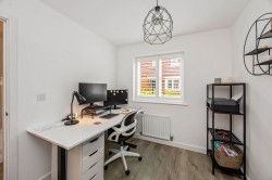 Images for Flint Street, Faygate, RH12