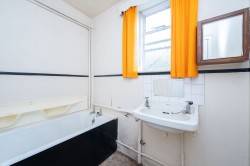 Images for Leith View Road, Horsham, RH12
