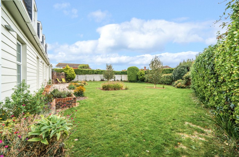 Images for 1 Limmard Way, Felpham, PO22