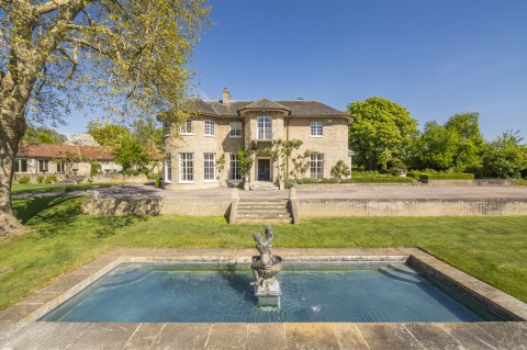 Click the photo for more details of Long Melford, Suffolk, Sudbury