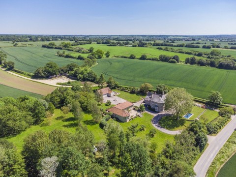 Click the photo for more details of Long Melford, Suffolk, Sudbury
