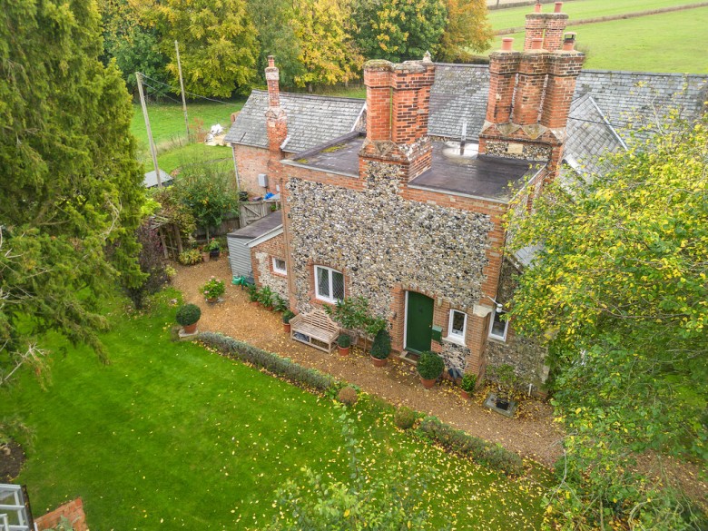 Click the photo for more details of Chevington, Suffolk, Bury St. Edmunds